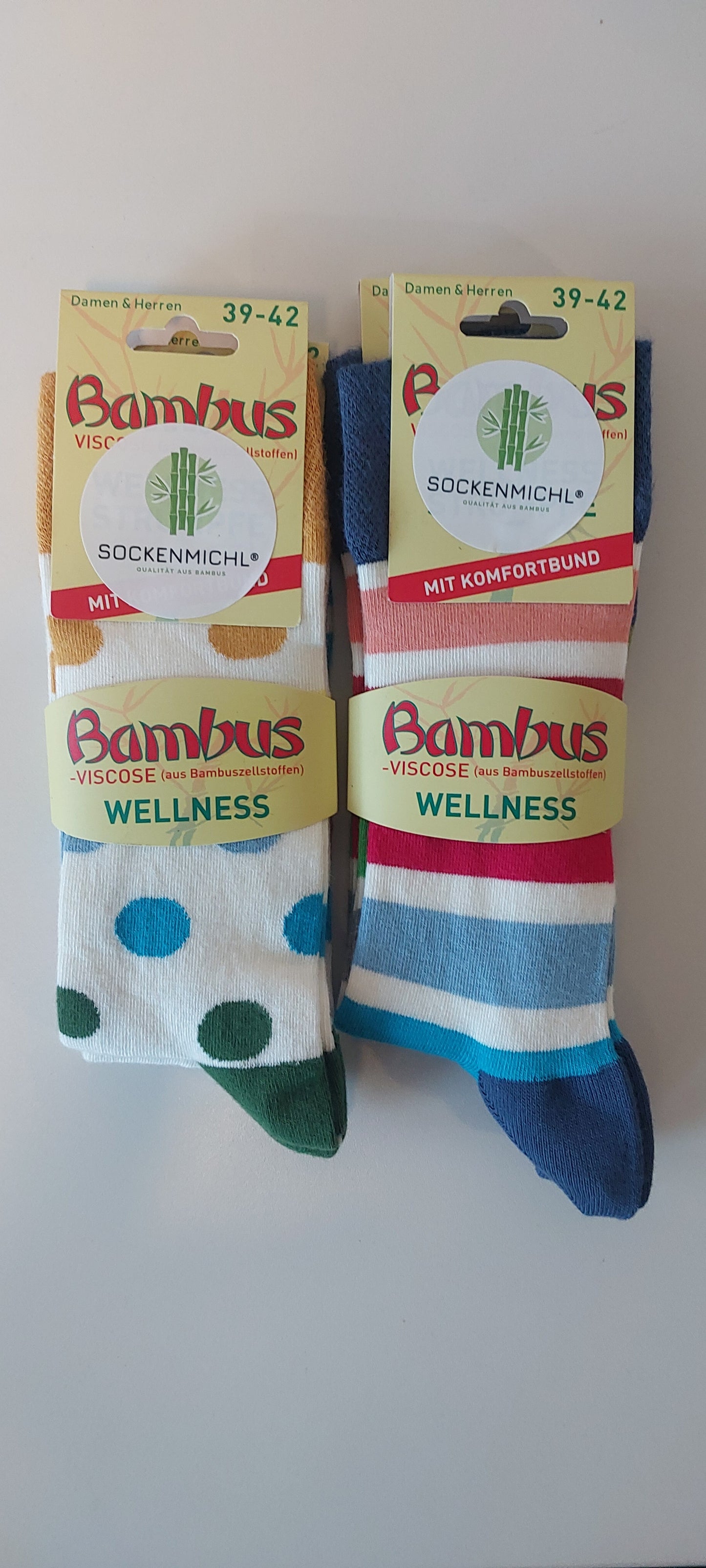 2 Paar Söckchen bunt